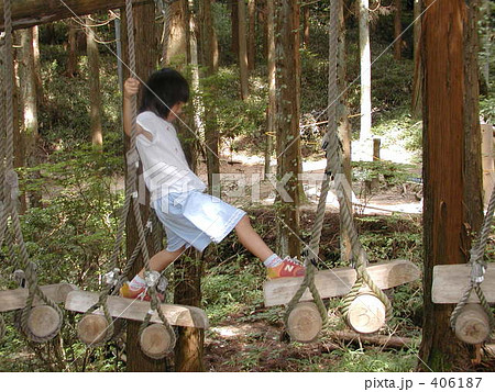吊り橋アスレチックの写真素材 - PIXTA
