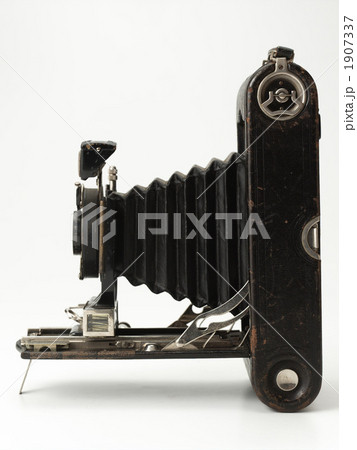 カメラ アンティークカメラ 骨董品 半木製の写真素材 - PIXTA
