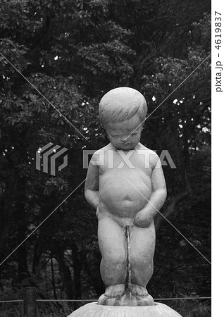 小便小僧 噴水の写真素材 - PIXTA