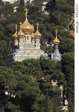 マグダラのマリア教会 エルサレム ロシア正教 オリーブ山の写真素材 Pixta
