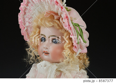 ビスクドール フランス人形 ジュモー アンティークの写真素材