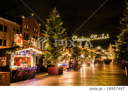 横浜赤レンガ倉庫 クリスマスマーケットの写真素材