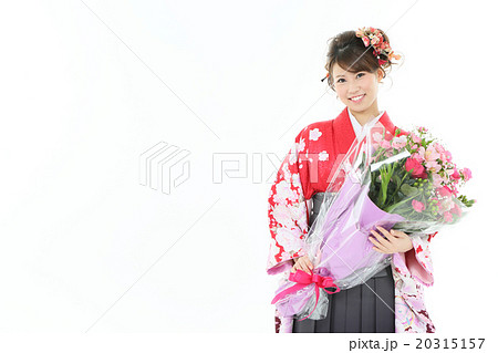 和装 花束 女性 袴の写真素材