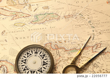 アンティーク 地図 航海 コンパス 方位磁石の写真素材 - PIXTA