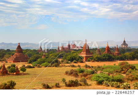 神社 ミャンマー ビルマ 景色の写真素材 - PIXTA