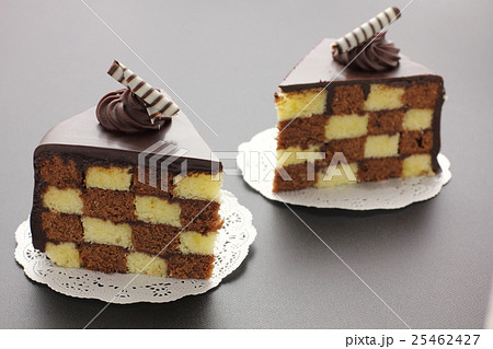 サンセバスチャン ケーキの写真素材