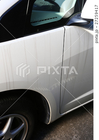 車 洗車 汚れ 雨だれの写真素材
