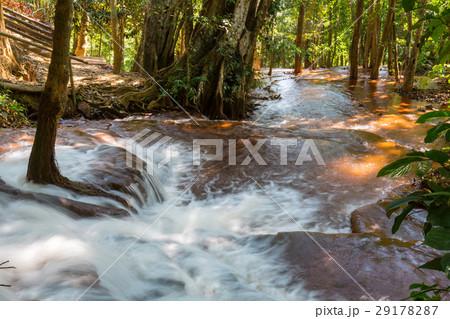 川のある風景の写真素材 - PIXTA