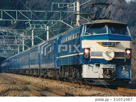 国鉄 24系25-100形特急寝台客車(はやぶさ)セット｜製品情報