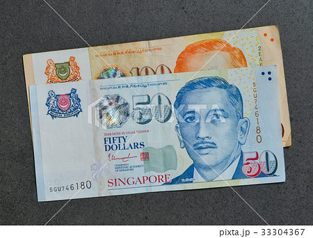 お金 紙幣 シンガポール・ドル 50ドルの写真素材 - PIXTA