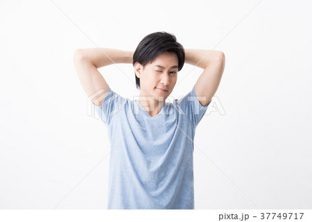 上半身 ポーズ ストレッチ 伸びの写真素材 上半身 ポーズ ストレッチ 伸びの写真素材