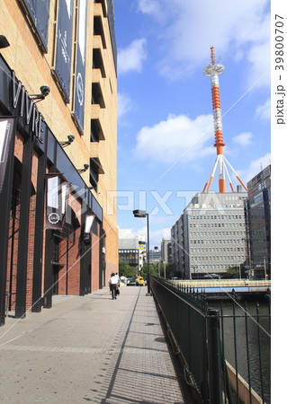 横浜駅みなみ西口の写真素材 Pixta