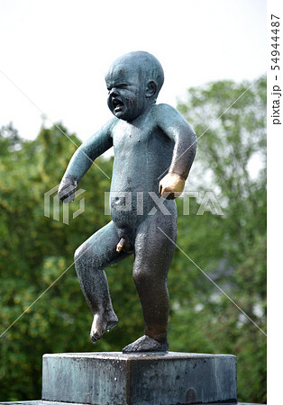 おこりんぼうの写真素材