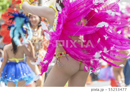 サンバ 衣装の写真素材 - PIXTA