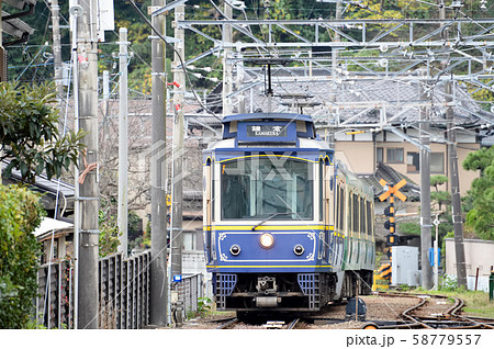 車両 江ノ電 正面 鎌倉の写真素材