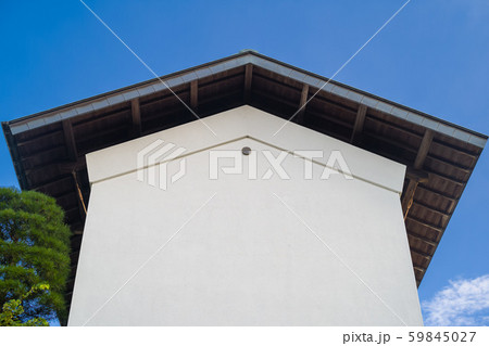 倉 白壁 蔵 庫の写真素材