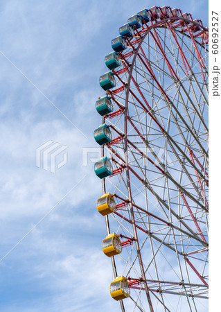 葛西臨海公園 観覧車 夕方 遊園地の写真素材