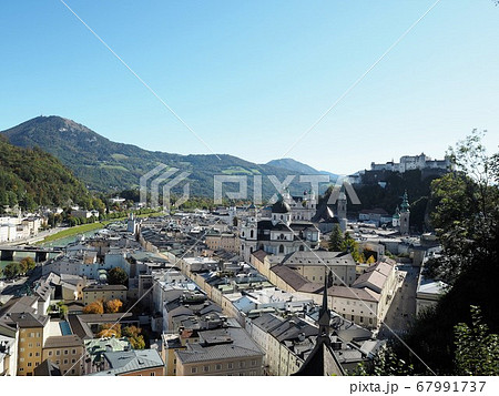 ザルツブルク市街の歴史地区の写真素材