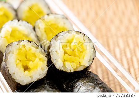 お新香巻の写真素材