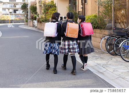 小6女子 小学生ママに聞いた！小学生女子におすすめのプレゼント ...