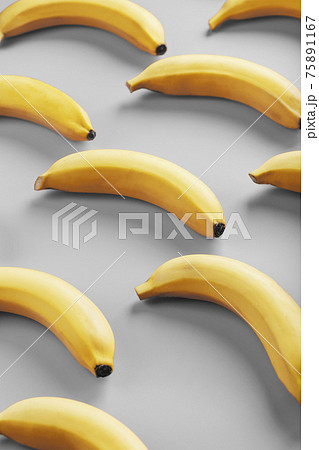 バナナ 壁紙 シンプル 柄の写真素材