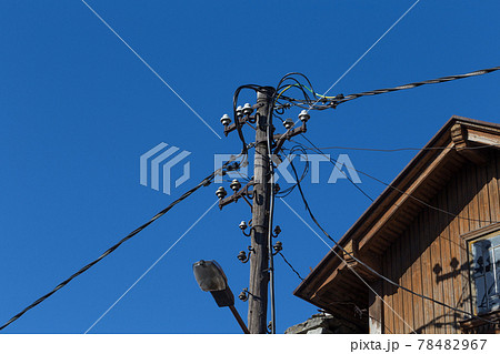 電柱棒 並ぶの写真素材 電柱棒 並ぶの写真素材