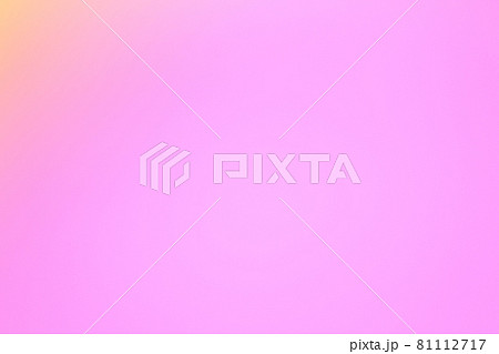 壁紙 赤系 グラデーションの写真素材