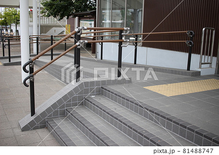 廊下 介護施設 背景 風景の写真素材 - PIXTA