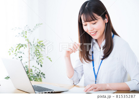 テレコン会議の写真素材 Pixta