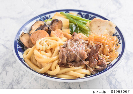 すき焼き風うどんの写真素材
