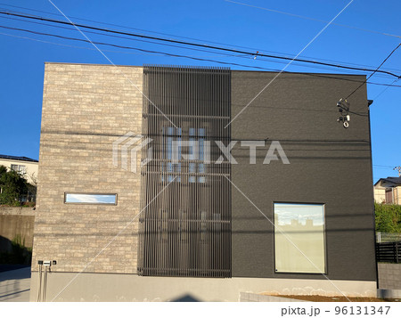 おしゃれな新築戸建て住宅のイメージ