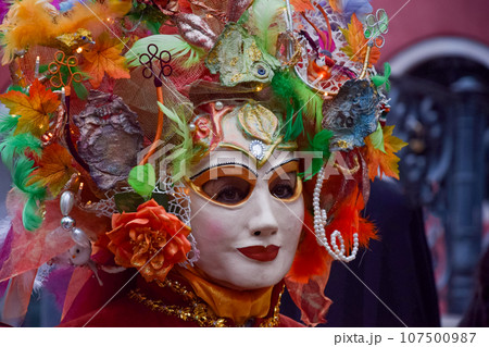 421,439 Carnival Mask Royalty-Free Photos and Stock Images