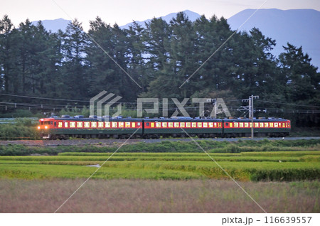 鉄道部品　しなの鉄道169系編成札　S52編成　大幅値下げ！9800→8200 鉄道部品 しなの鉄道169系編成札 S52編成 大幅値下げ！9800