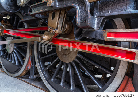 SL 蒸気機関車 車輪 動輪の写真素材 - PIXTA