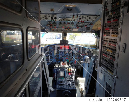 YS-11 コックピットの写真素材 - PIXTA