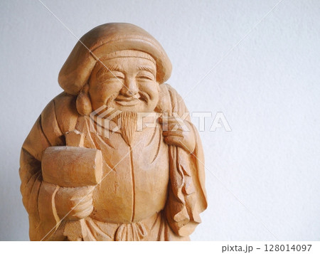 古備前 大黒天像／米俵立像 打出の小槌 七福神 煤大黒 大黒天 大黒様 米俵 打ち出の小槌の写真素材 - PIXTA