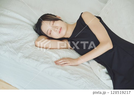 ベッドの画像素材(109,627点以上の高品質な写真・イラスト素材